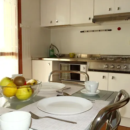Flat With A Wonderful Terrace - Beahost Appartement