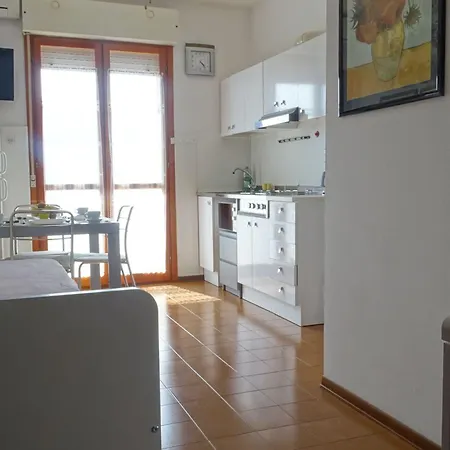 Appartement Flat With A Wonderful Terrace - Beahost